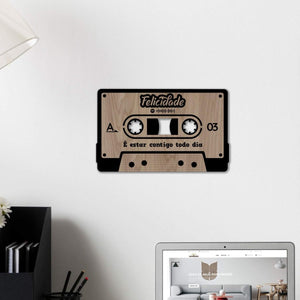 Painel decorativo 'Cassete Spotify'-Produção própria-Cor_Carvalho e Branco,Cor_Preto e Branco,Cor_Preto e Carvalho,Decoração de parede,Dia dos namorados,Painel Decorativo Cassete Spotify Painel decorativo 'Cassete Spotify'-Produção própria-Cor_Carvalho e Branco,Cor_Preto e Branco,Cor_Preto e Carvalho,Decoração de parede,Dia dos namorados,Painel Decorativo Cassete Spotify